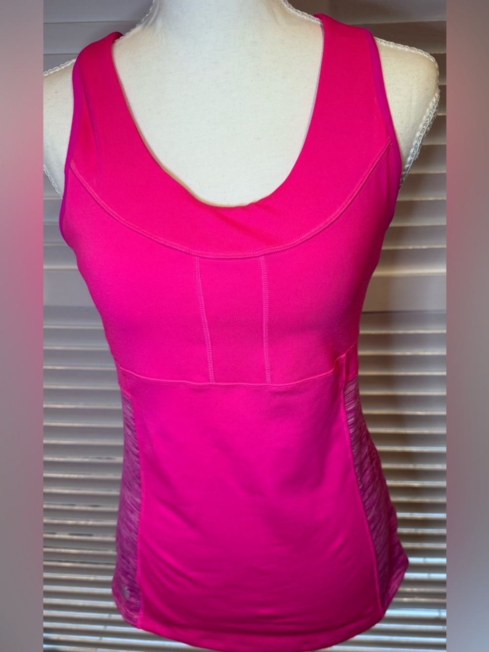 Athleta Pink Built In Bra Tank Racerback Athletic Top M